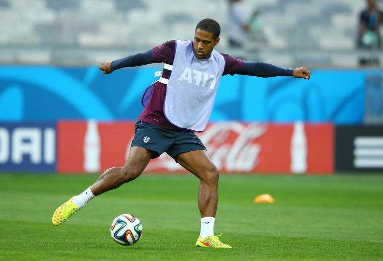 england-training-and-press-conference-2014-fifa-world-cup-brazil-768x523