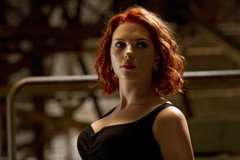 Scarlett-Johansson-Natasha-Romanoff-Avengers-Age-of (1)